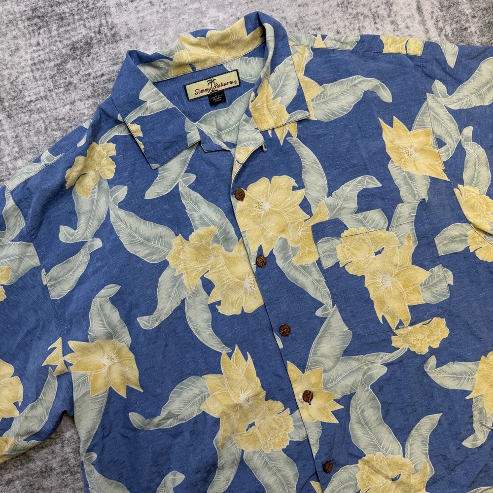 Tommy Bahama Shirt Mens Large Blue Floral Silk Camp Loop Collar Aloha Resort